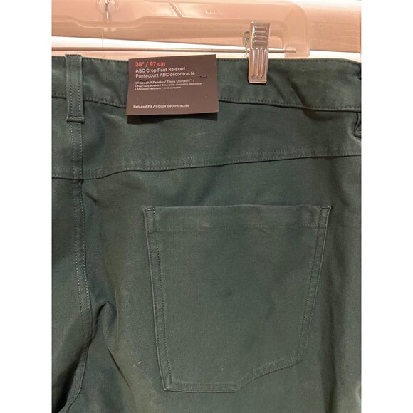 Lululemon‎ ABC Men’s Green Pants  - NWT Size 38 - Picture 4 of 5